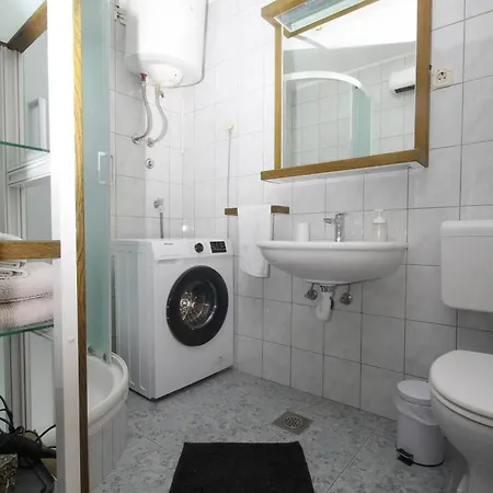 Toni Lägenhet Vodice